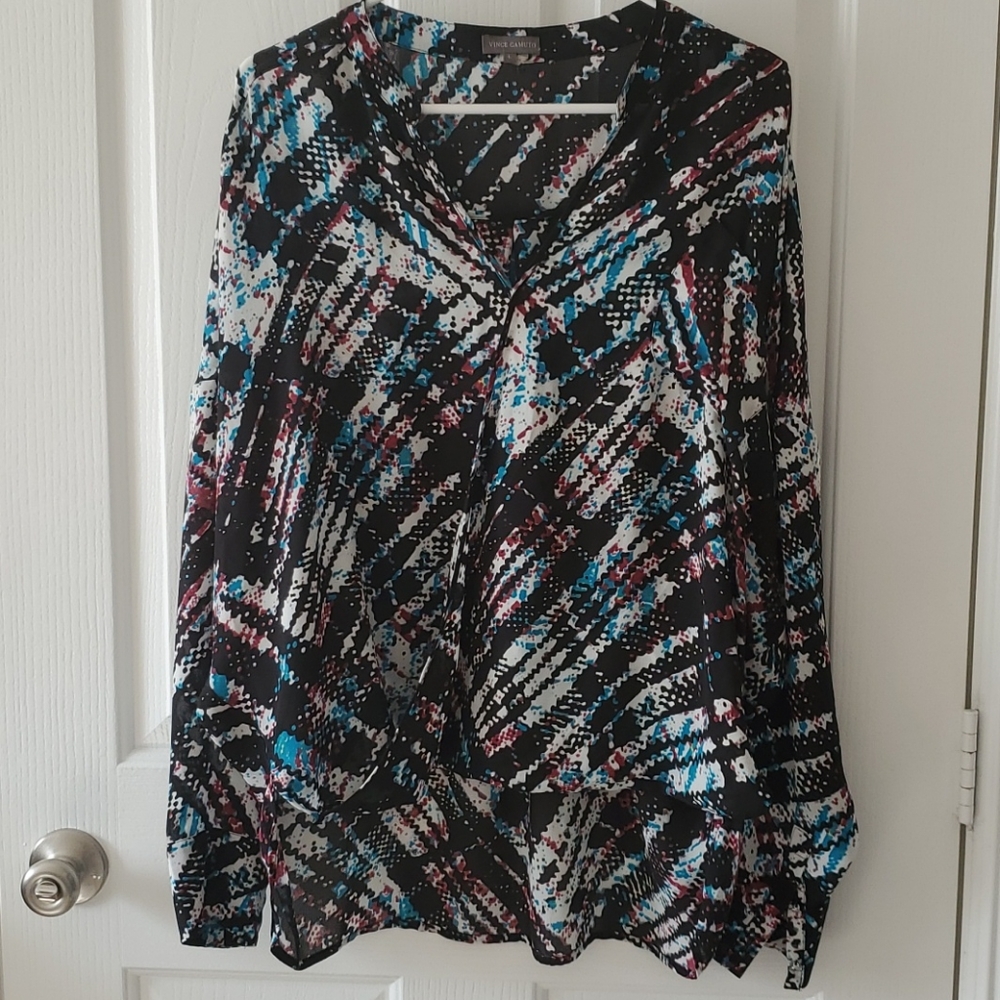 Vince Camuto Long Sleeve Abstract Plaid Blouse